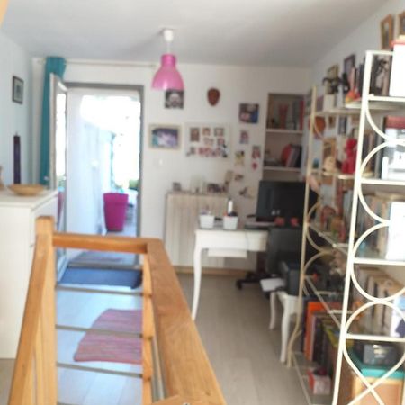 LodèveLa Maison D Annick公寓 外观 照片